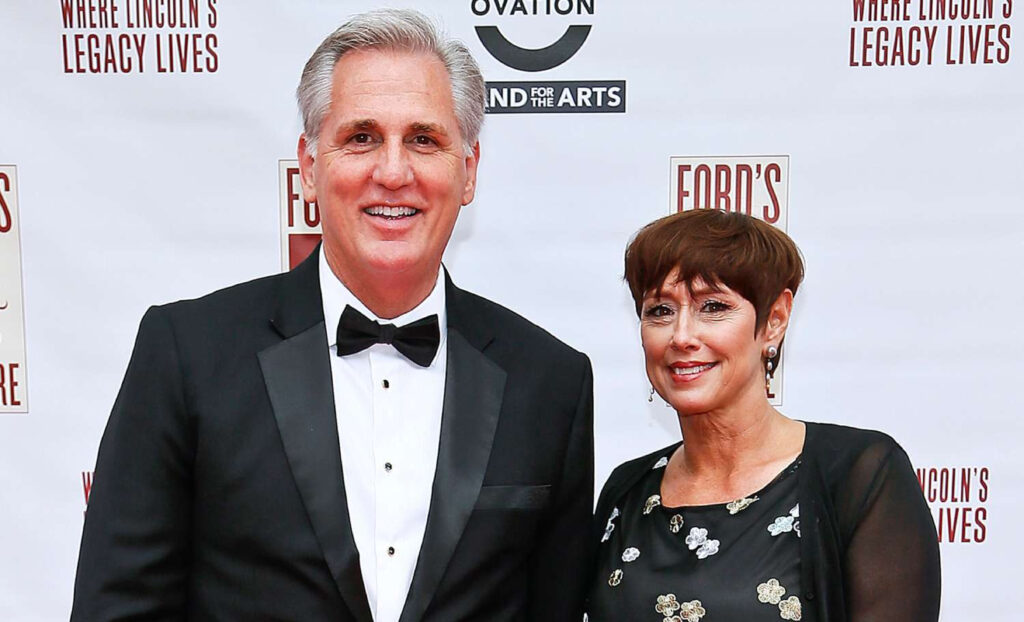 kevin mccarthy wife age